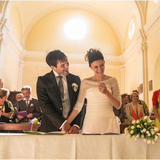 https://lnx.mirkone.it/wp-content/uploads/2015/07/fotografo-matrimonio-cerimonia-25-540x540.jpg